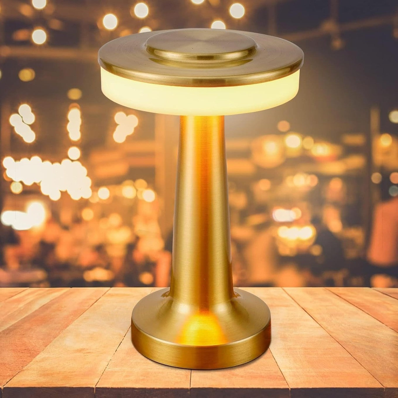 Bedside Lamp (Gold)